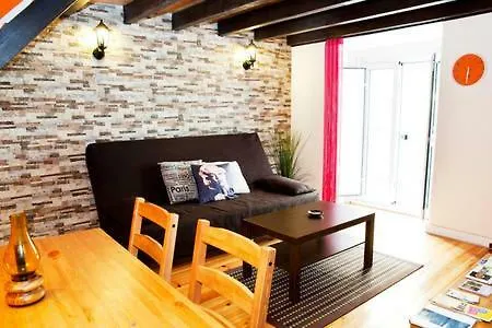 No Coracao De Alfama *